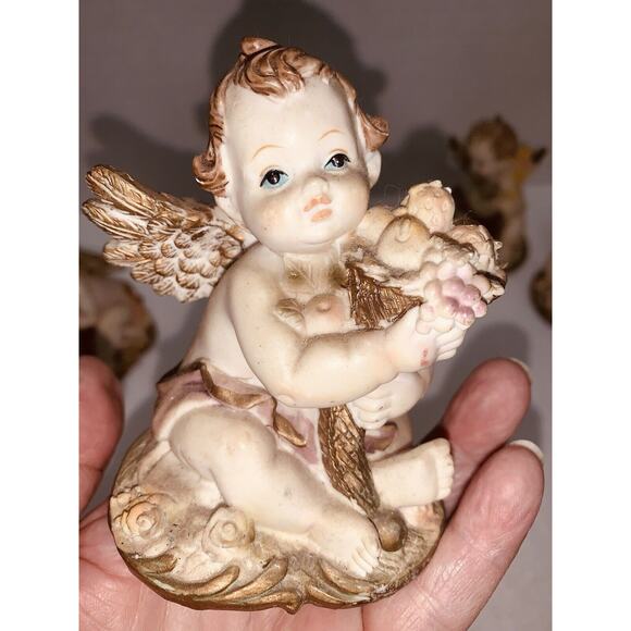 Set of 4 Greenbrier Angels 4" Pastel Polystone Cherubs All Different Poses - Picture 6 of 13
